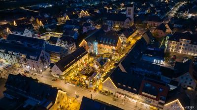 Luftbild Neuenburger Weihnachtsmarkt 