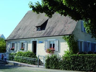 Hausansicht - Vordereingang der Krippe Bierlehof